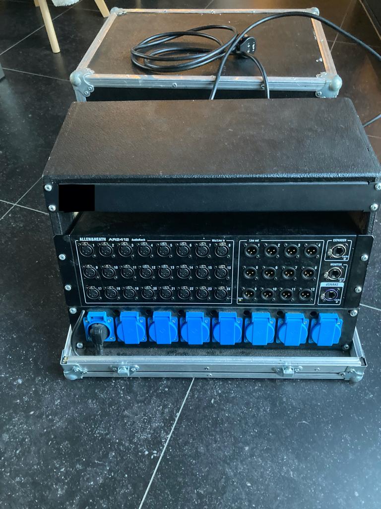 Allen & Heath AR2412 audiorack / stagebox in flightcase, Audio, Tv en Foto, Professionele apparaten, Ophalen