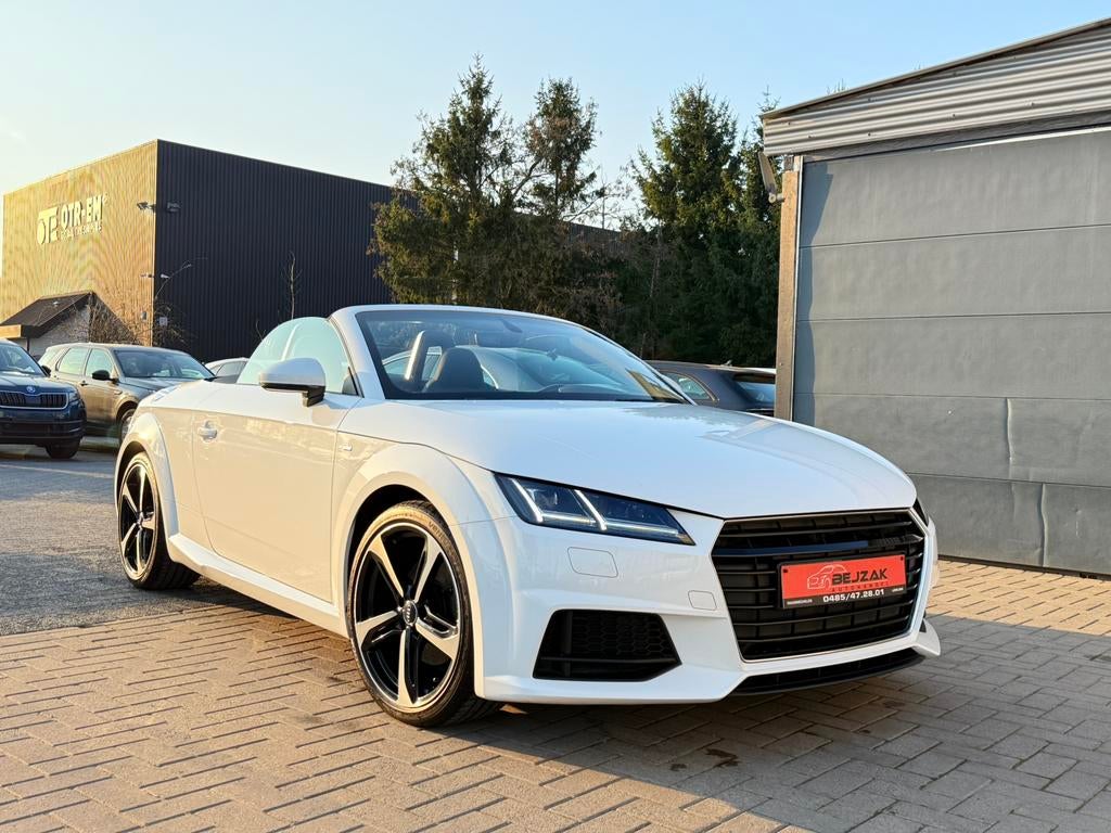 Audi TT Cabrio S-LINE 1.8tfsi 1j garantie face-lift, Auto's, TT, Cabriolet, Leder, Bedrijf