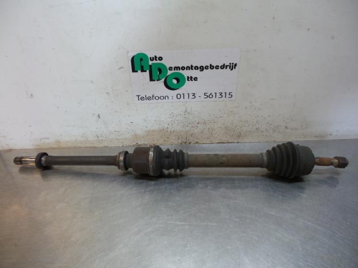 Arbre de transmission avant droit d'un Peugeot 206, -, 3 mois de garantie, Utilisé, -