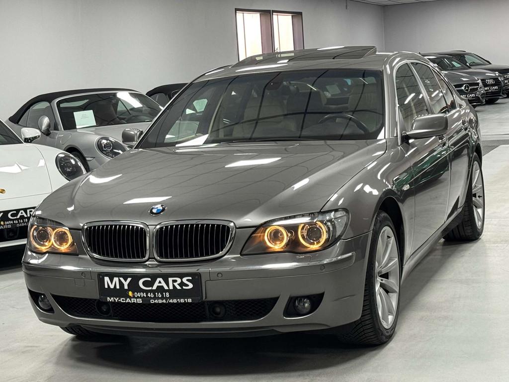 BMW 7 Serie 730 D Exclusive Line Full Options Etat Comme Neu, Auto's, BMW, Automaat, 4 deurs, Achterwielaandrijving, Gebruikt