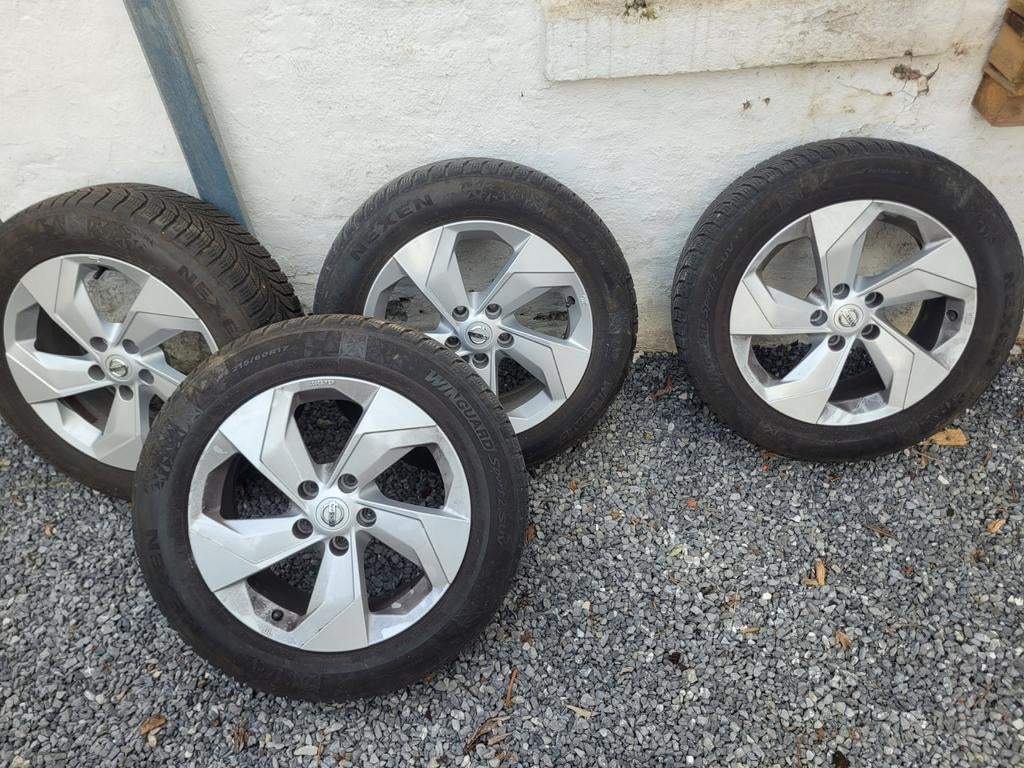 4 jantes qashqai hiver, Autos : Pièces & Accessoires, Pneus & Jantes, Enlèvement ou Envoi, Pneu(s)