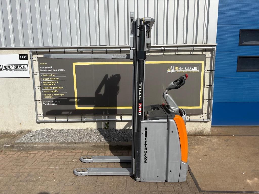 Gerbeur électrique VS-22682 Still, Envoi, Utilisé