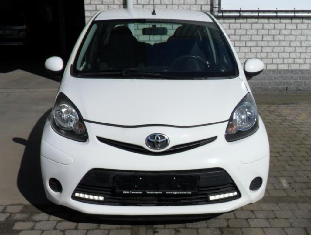 Toyota Aygo, Auto's, Toyota, Voorwielaandrijving, Stof, 50 kW, Elektrische ramen