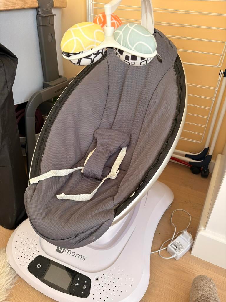 Mamaroo Schommelstoel, Kinderen en Baby's, Wipstoeltjes, Schommelstoel, Verstelbaar, Zo goed als nieuw, Ophalen