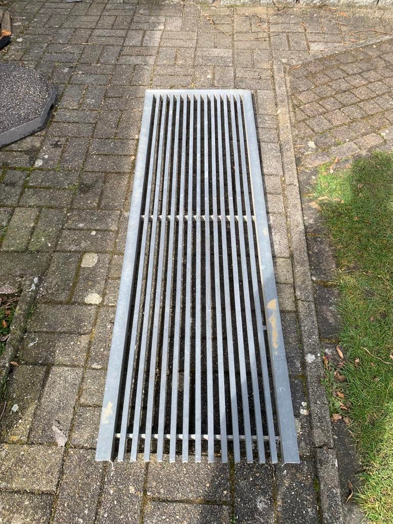 Roosters, Ophalen, Zo goed als nieuw