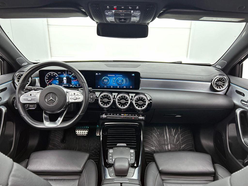 Mercedes-Benz A-Klasse Mercedes-AMG A 35 4MATIC Hatchback AM, Automaat, Stof, 4 cilinders, Zwart