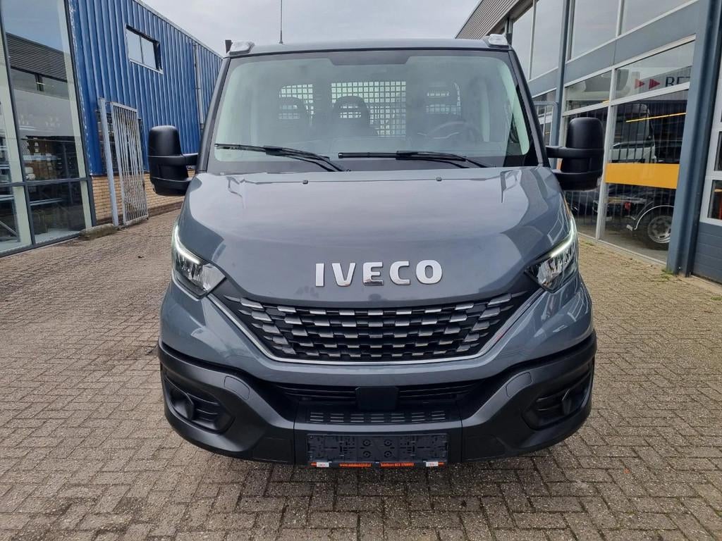 Iveco Daily 35C18 3.0D Open Laadbak 4.12 m Euro 6 (bj 2020), Auto's, Automaat, Achterwielaandrijving, Euro 6, 4 cilinders