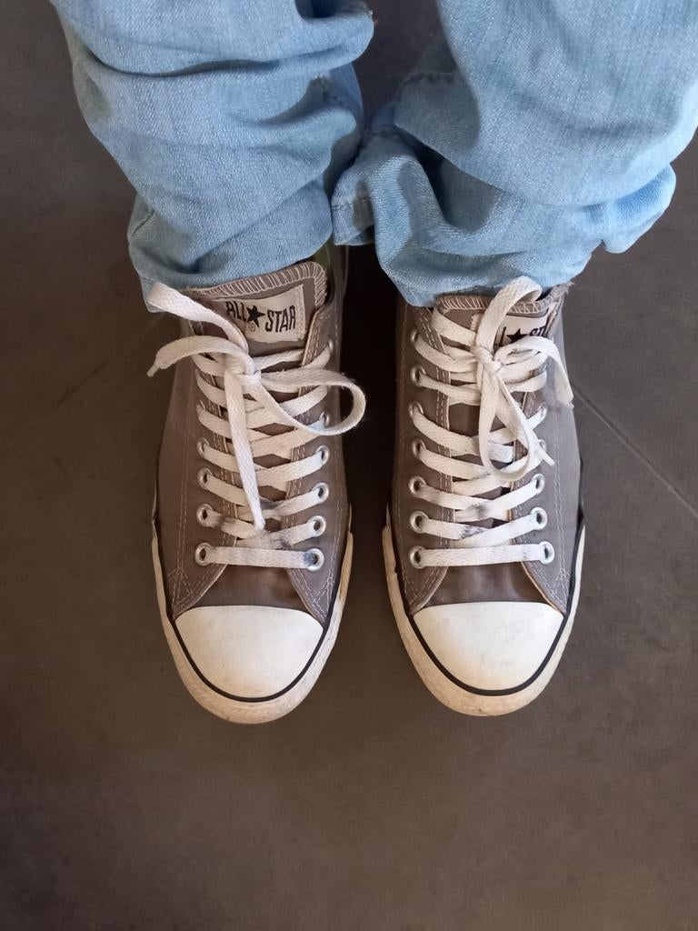 Donkere all stars / converse - maat 42 -> 3€, Kleding | Heren, Schoenen, Ophalen, Converse all stars, Gedragen, Veterschoenen