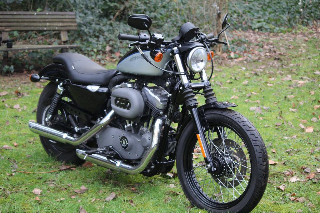 Nightster - Sportster, Permis Moto A, Tourisme, Plus de 35 kW, 1300 cm³