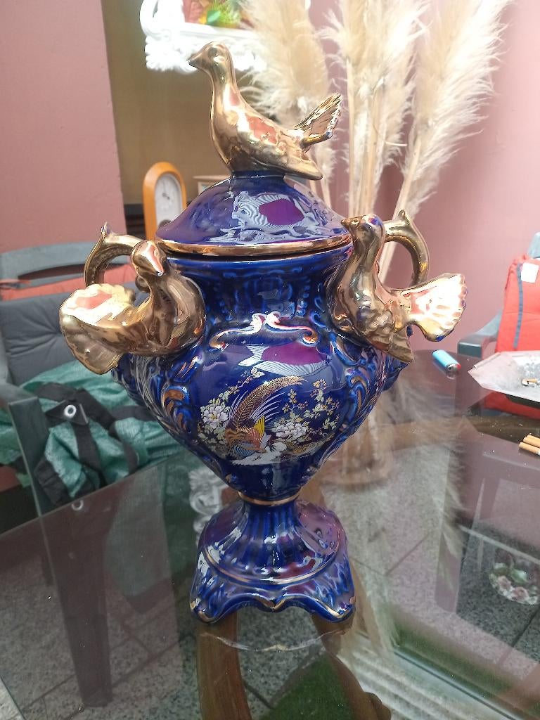 beau vase Italie 1960, Enlèvement