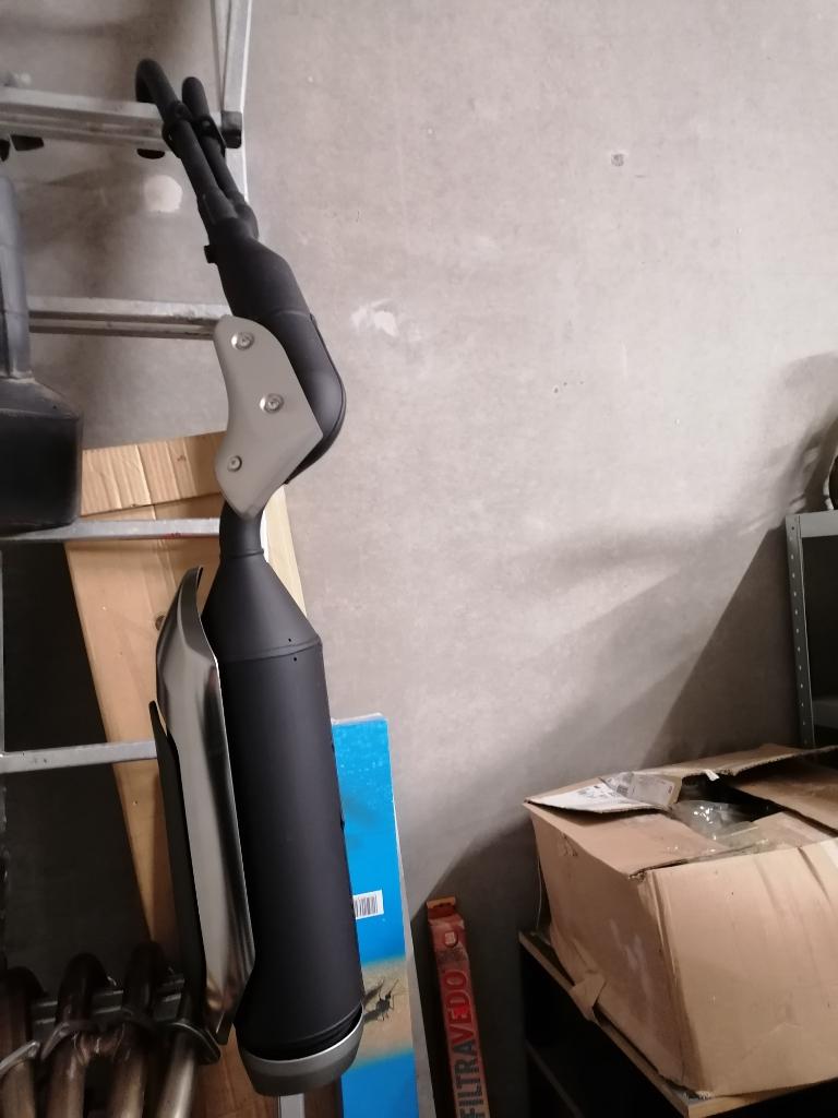 YAMAHA XP 530 T-MAX 560 2017-2024 échappement origine impec, Motoren, Accessoires | Overige, Ophalen, Nieuw