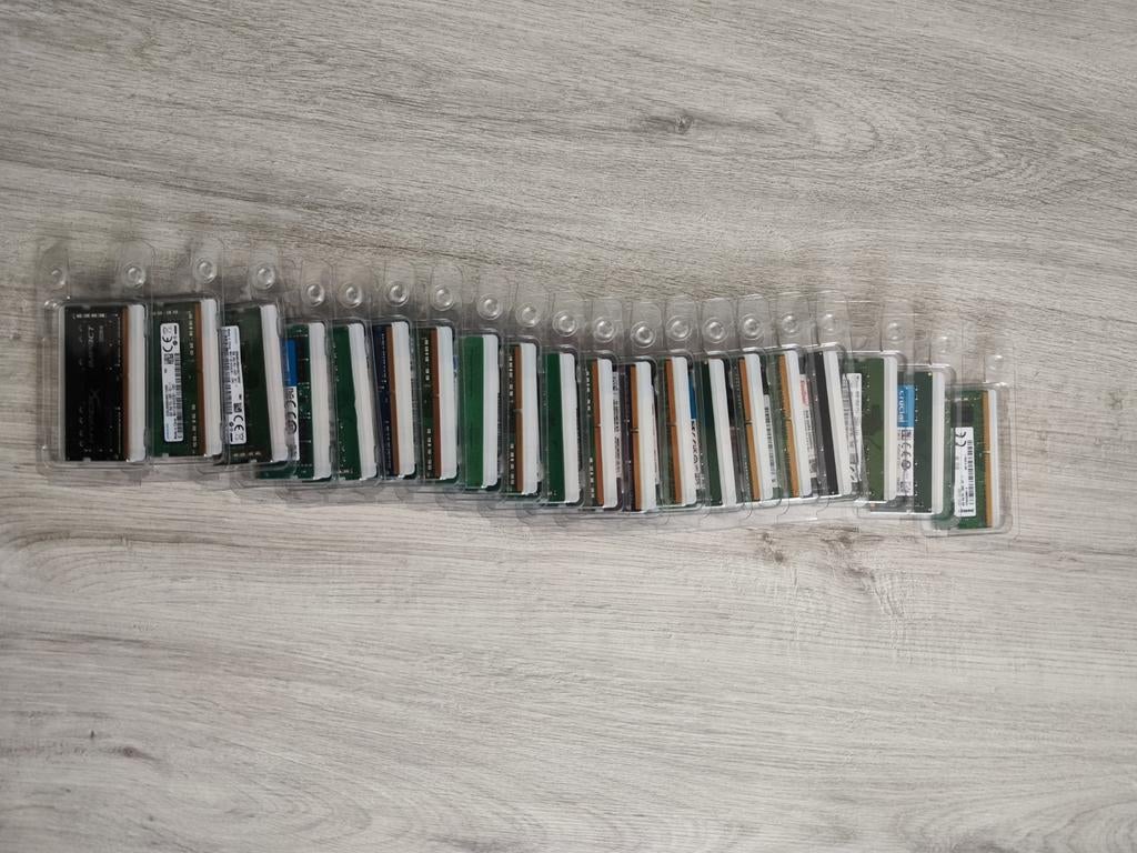 Lot RAM DDR4 & DDR5 – Prix revendeur 1500€, Enlèvement, Reconditionné, DDR5, 8 GB