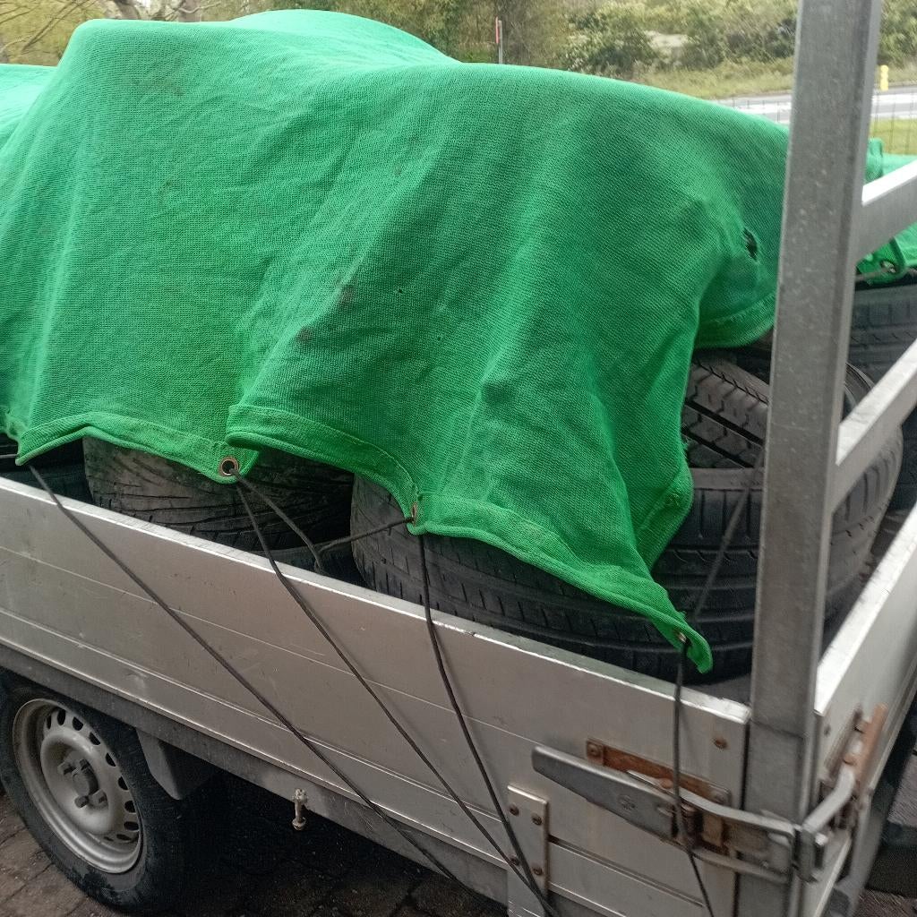 Gratis kapotte autobanden op remorque, Auto-onderdelen, Ophalen