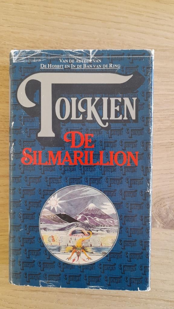 Tolkien - De Silmarillion, Livres, Fantastique, Comme neuf, Enlèvement ou Envoi