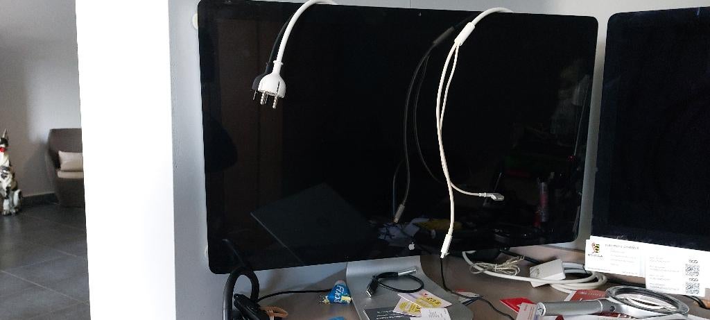 Apple Thunderbolt-scherm 27", Computers en Software, Monitoren, Gebruikt, 60 Hz of minder, Thunderbolt, Ingebouwde speakers, Ingebouwde camera