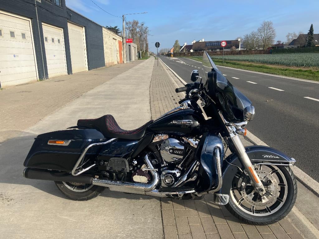 Harley Davidson Electra Glide Ultra 2013 avec marche arrière, Permis Moto A, Tourisme, Entreprise, Plus de 35 kW
