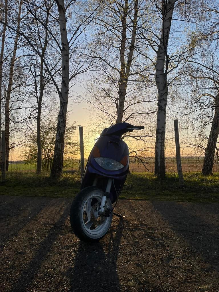 Scooter projecten gezocht, Fietsen en Brommers, Scooters | Peugeot, Ophalen, Gebruikt, Klasse B (45 km/u), Vivacity