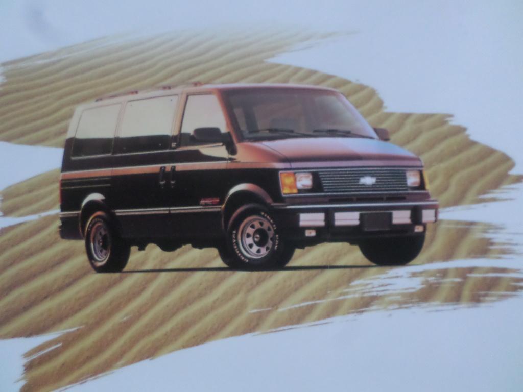 Chevrolet Astro Brochure, Ophalen of Verzenden, Chevrolet