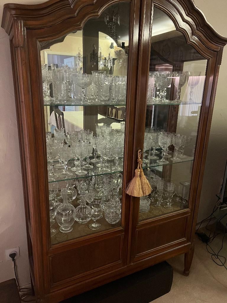 Vitrine vintage - Style Louis XV français, Enlèvement