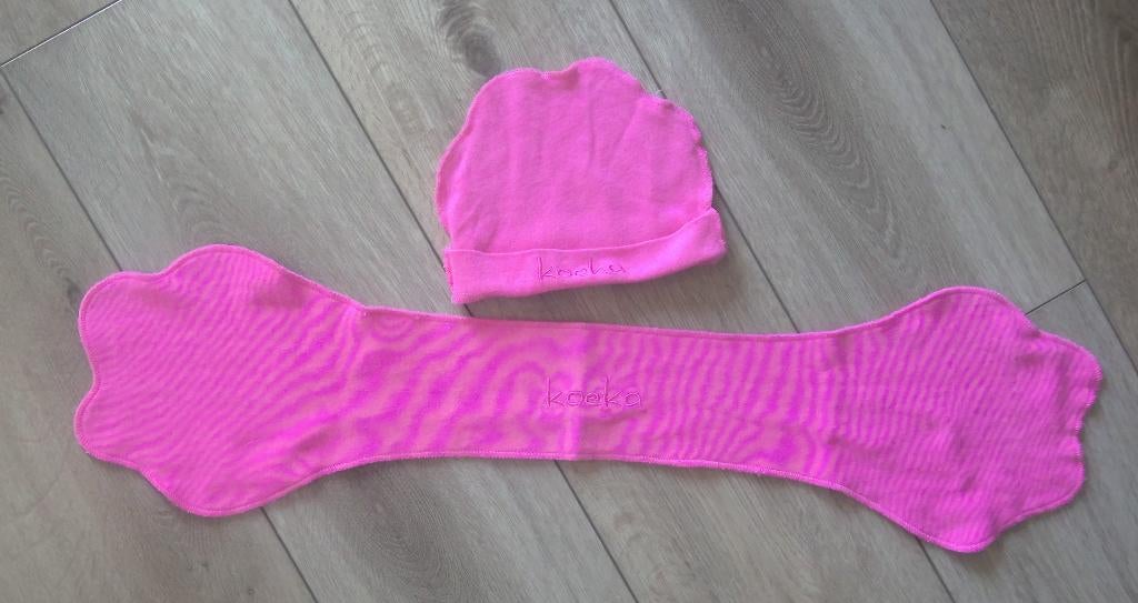 KOEKA - muts + sjaal - 6 tot 18 maanden, Kinderen en Baby's, Babykleding | Mutsen, Sjaals en Wanten, Gebruikt, Ophalen of Verzenden