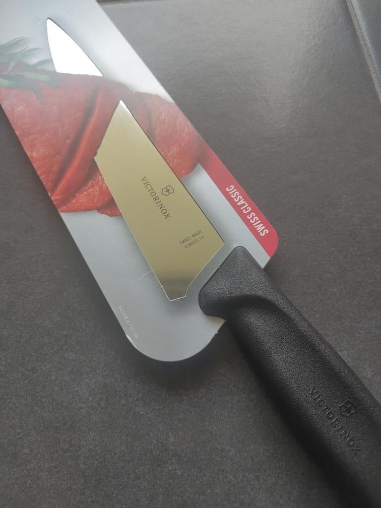 NIEUW VICTORINOX koksmes met 19 cm lemmet, Nieuw