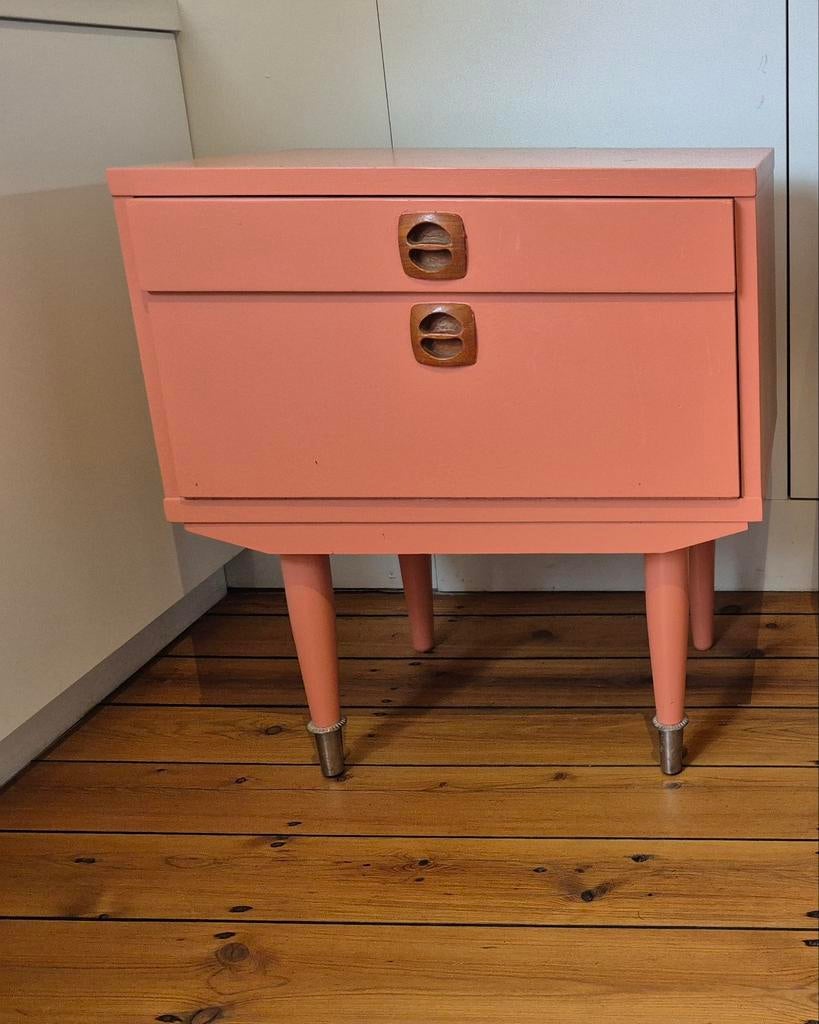 Vintage nachtkastje, Huis en Inrichting, Slaapkamer | Nachtkastjes, Ophalen