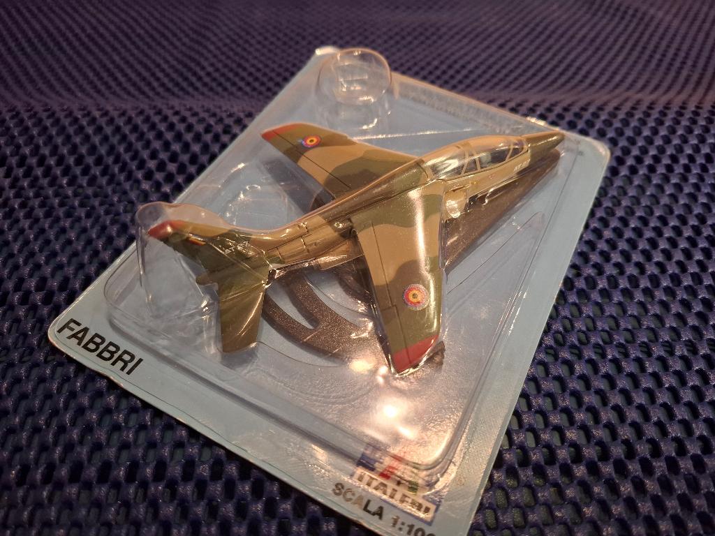ITALERI Avions & Hélico Militaires FABBRI 2001 ALPHA JET, Enlèvement ou Envoi, Italeri