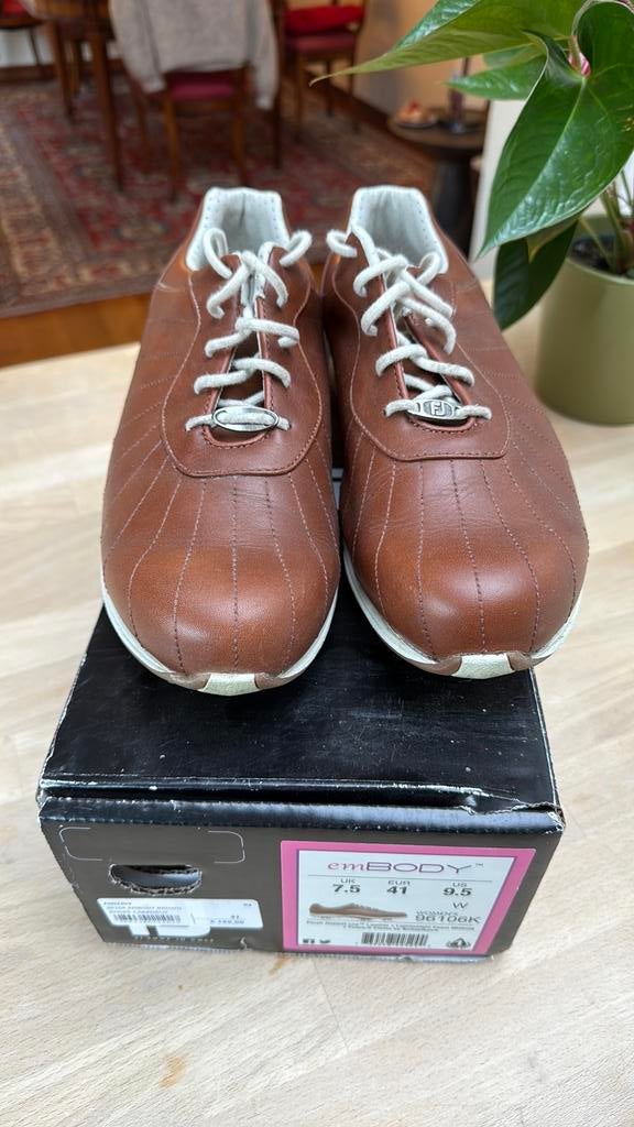 Chaussures de golf en cuir marron FootJoy taille 41, Enlèvement, Comme neuf