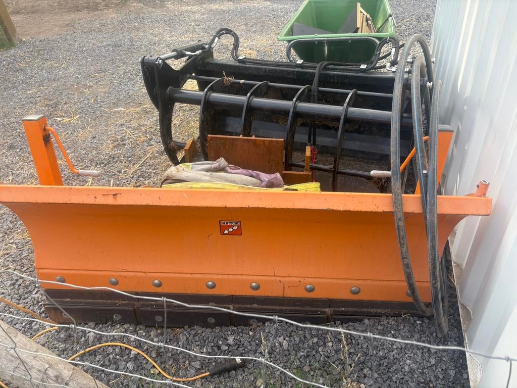 Sneeuwschuif 160 cm met giant en minitractor koppeling, Enlèvement