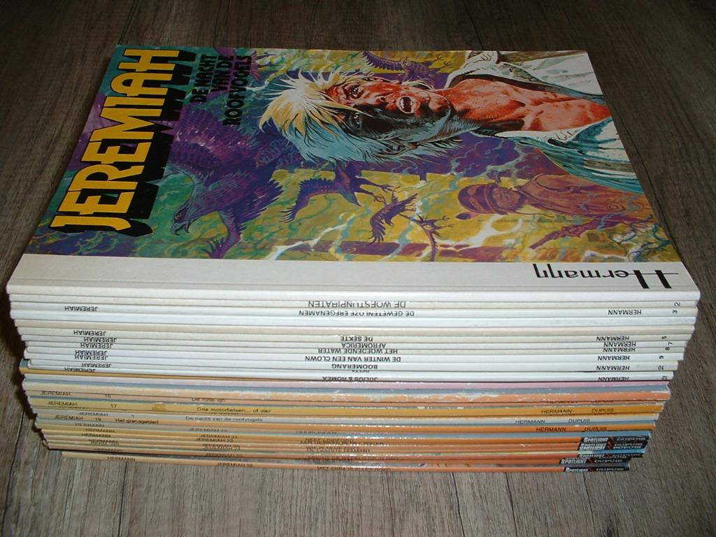 strip verzameling jeremiah nrs 1-36 minus 33-34, Boeken, Stripverhalen, Zo goed als nieuw, Meerdere stripboeken, Ophalen of Verzenden