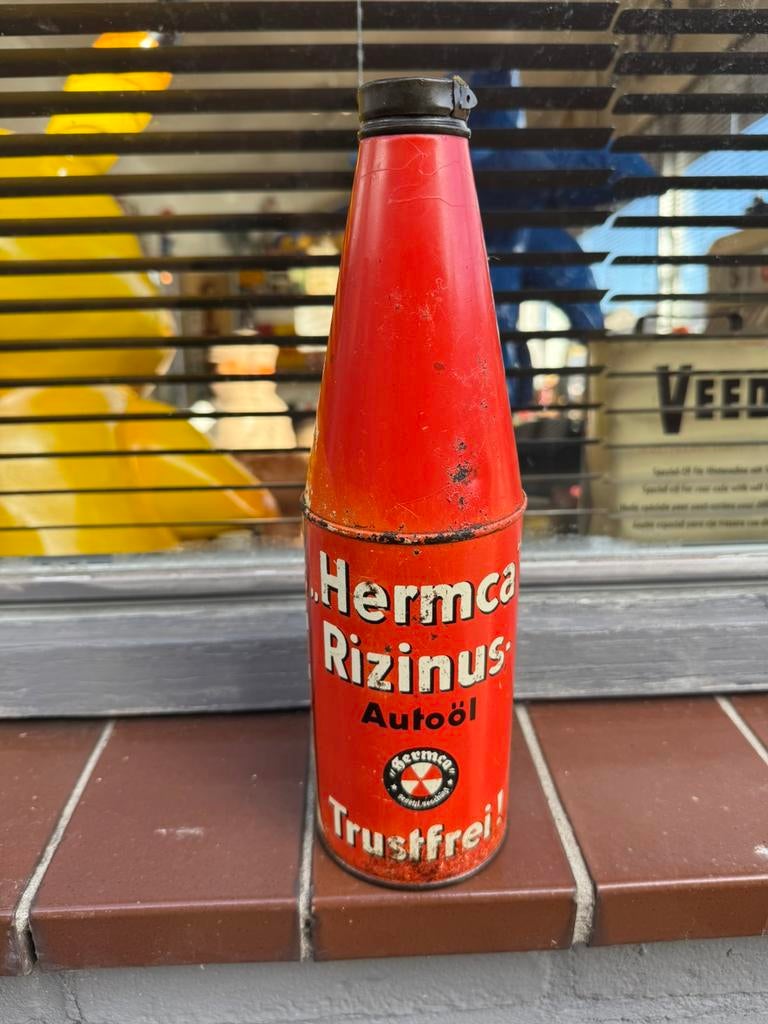 Conisch Hermca Rizinus Autoöl blik, Ophalen of Verzenden, Gebruikt, Verpakking