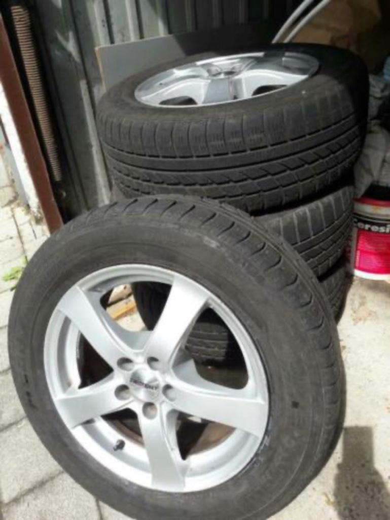 4 Pneus + jantes Kit d’hiver, Autos : Pièces & Accessoires, Pneus & Jantes, 16 pouces, Véhicule utilitaire, Pneu(s), Enlèvement