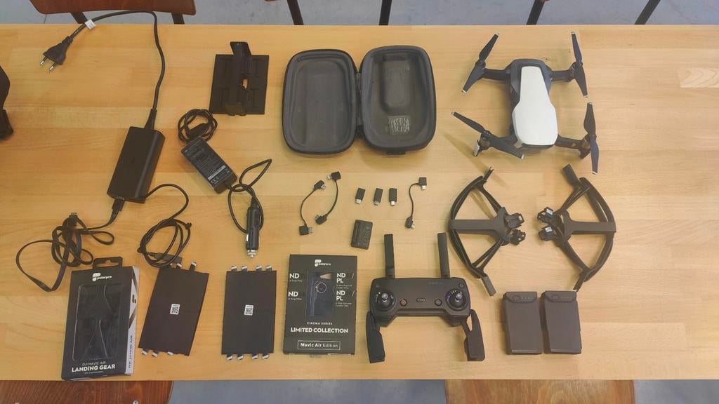 DJI Mavic Air - FLY MORE - Met nog extra's, Audio, Tv en Foto, Drones, Return to Home, 30 tot 45 minuten, Cameradrone, 5 tot 10 kilometer