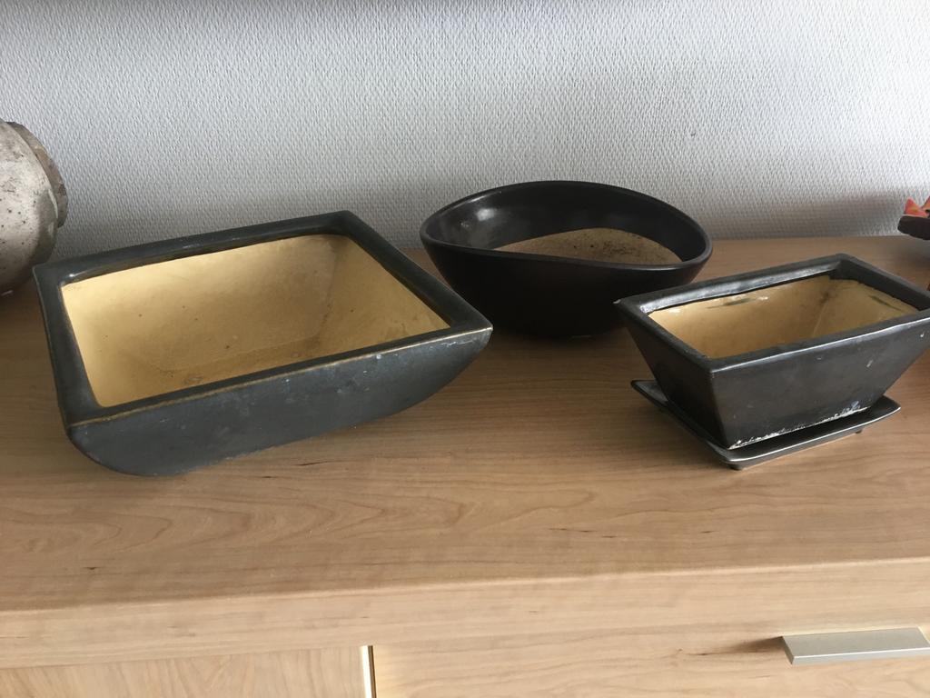 3 stenen plantenschalen. 3 stuks  nu 15€ voor de 3., Enlèvement