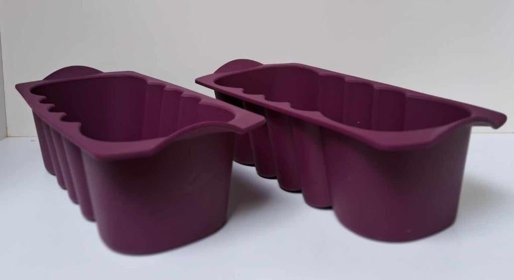 Tupperware™ « Multiflex - King - Cake » x 2 - violet, Enlèvement ou Envoi, Neuf, Violet, Récipient ou Bol