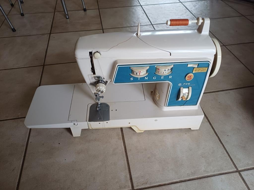 machine à coudre singer mod 726, Enlèvement