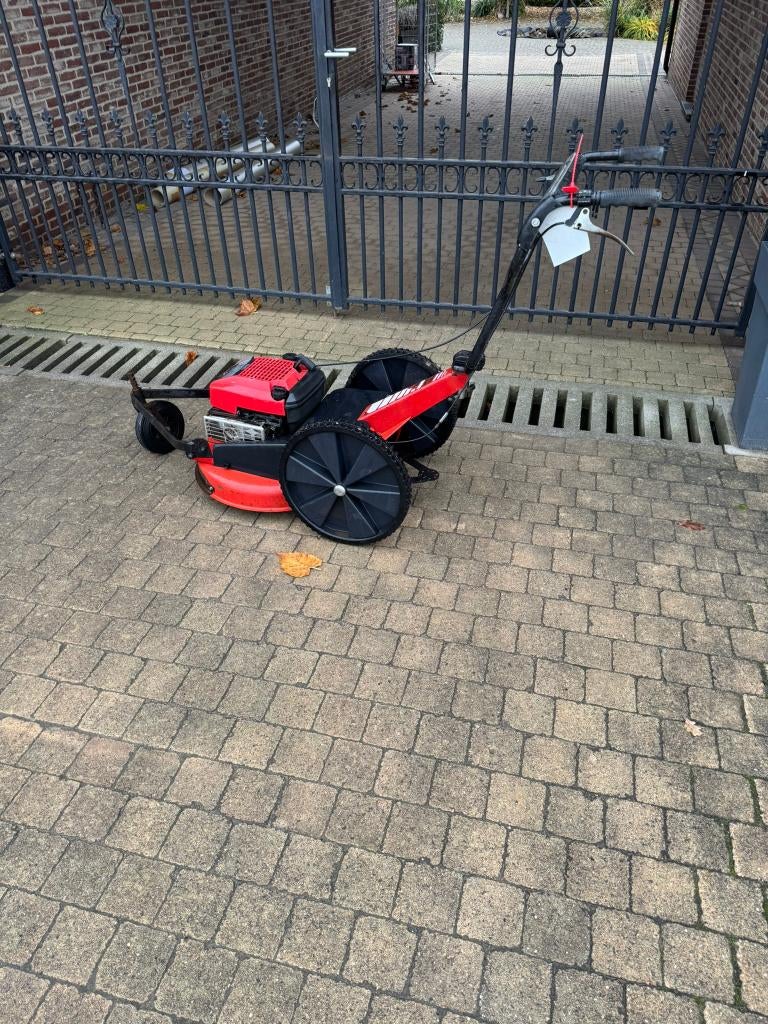 hoog grasmaaier brigs en straton  5.5, Cirkelmaaier, Gebruikt, Mulchfunctie, Ophalen of Verzenden