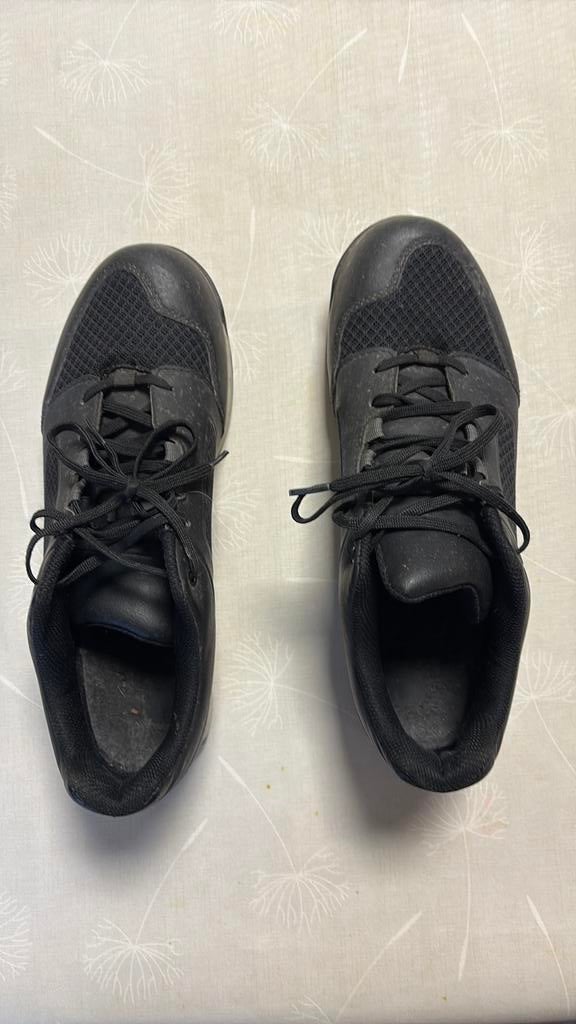 Btwin schoenen voor klikpedalen, Fietsen en Brommers, Ophalen, Zo goed als nieuw, Schoenen