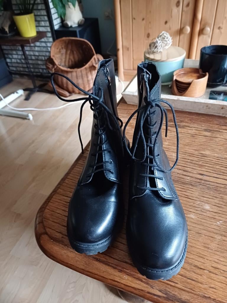 Zwarte botinnen, Ophalen of Verzenden, Nieuw