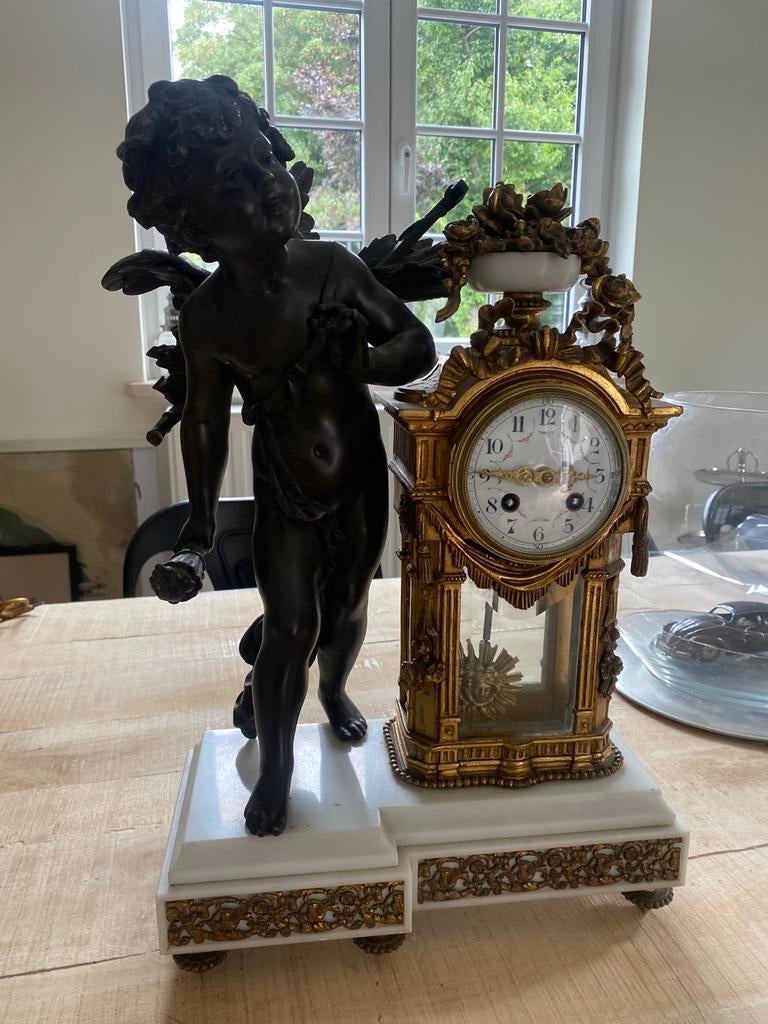 Horloge pendule au putti Adolphe Mougin ange, Antiquités & Art, Enlèvement