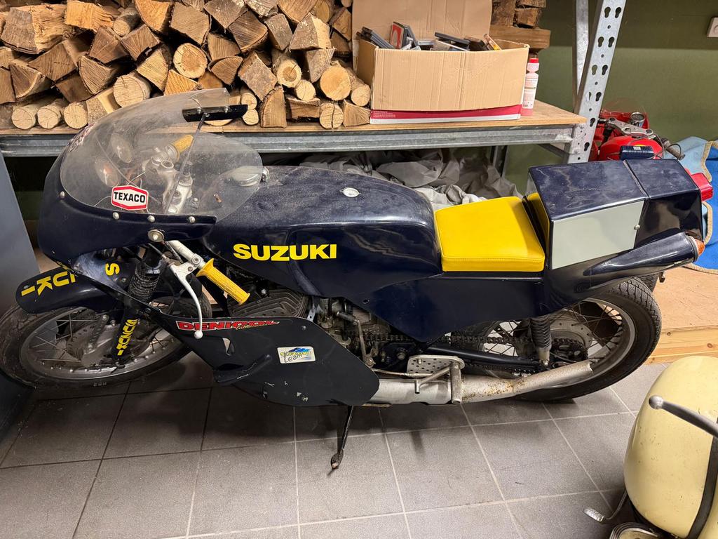 Suzuki 2takt 500, Motoren, Ophalen, Gebruikt