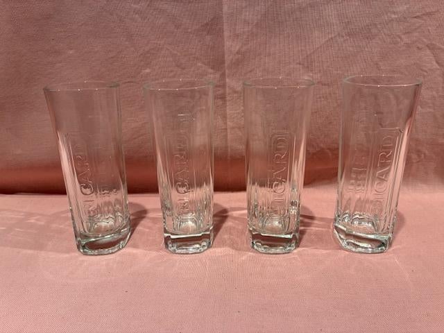 Ricard 4 glazen, recht, groot, relief, onderaan rechthoek., Ophalen of Verzenden, Zo goed als nieuw, Gebruiksvoorwerp