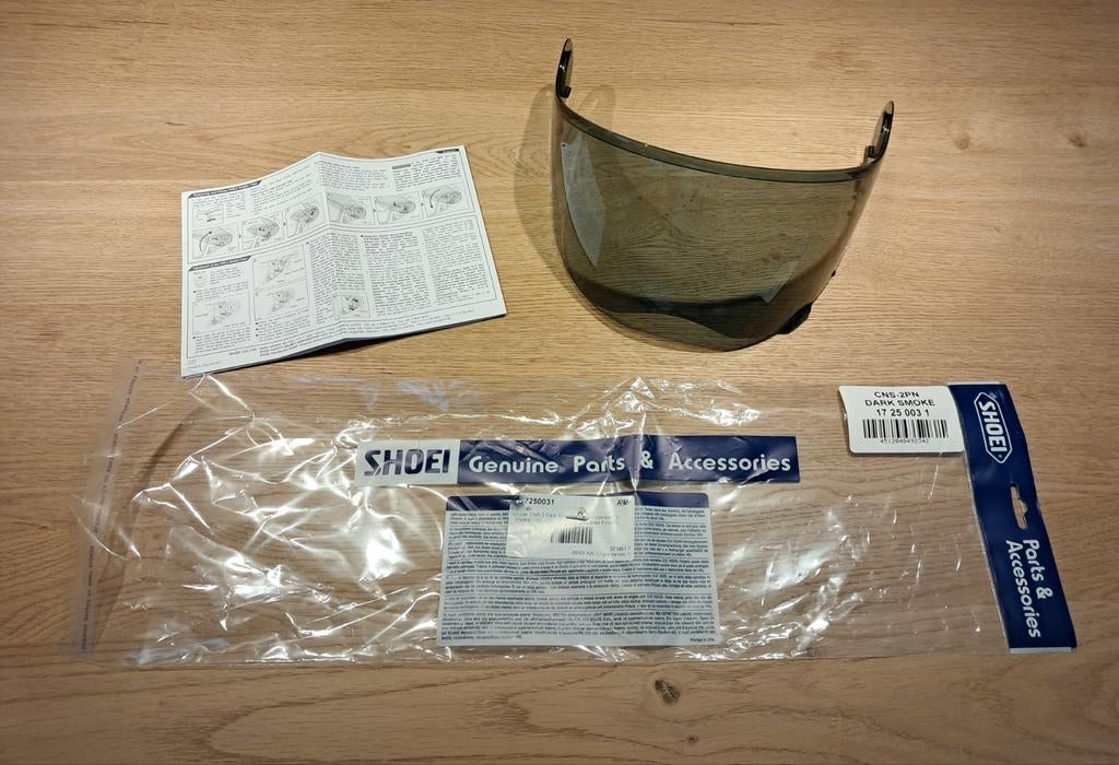 Shoei vizier Dark Smoke, Motoren, Ophalen, Nieuw zonder kaartje, Shoei