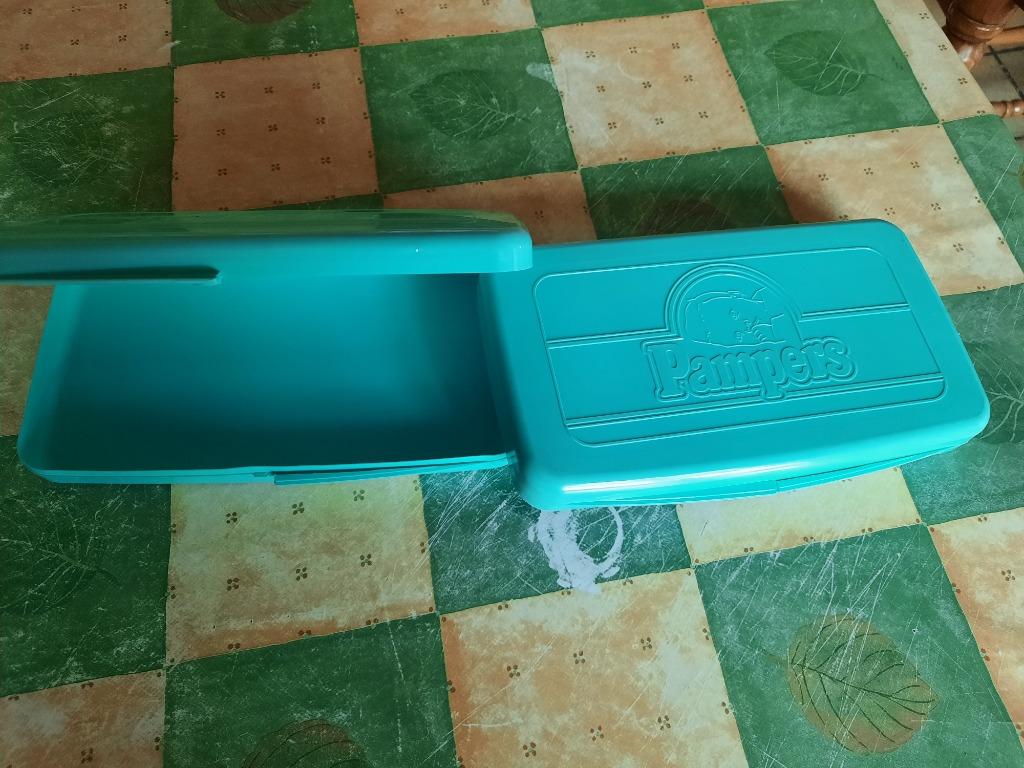 platte pvc doosjes om doekjes, of make up in weg te bergen, Ophalen of Verzenden