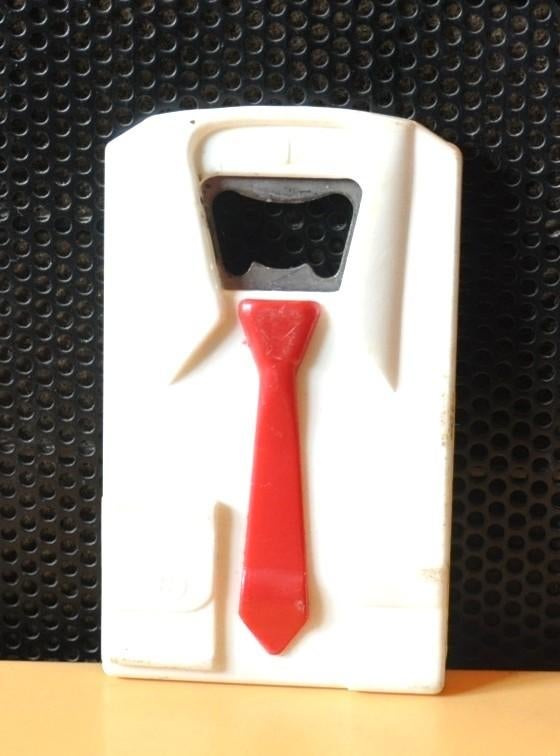 décapsuleur chemise cravate (x20148), Collections, Enlèvement ou Envoi, Utilisé, Ouvre-bouteille