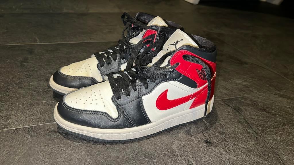 Air jordans, Ophalen, Gedragen, Overige kleuren, Sneakers