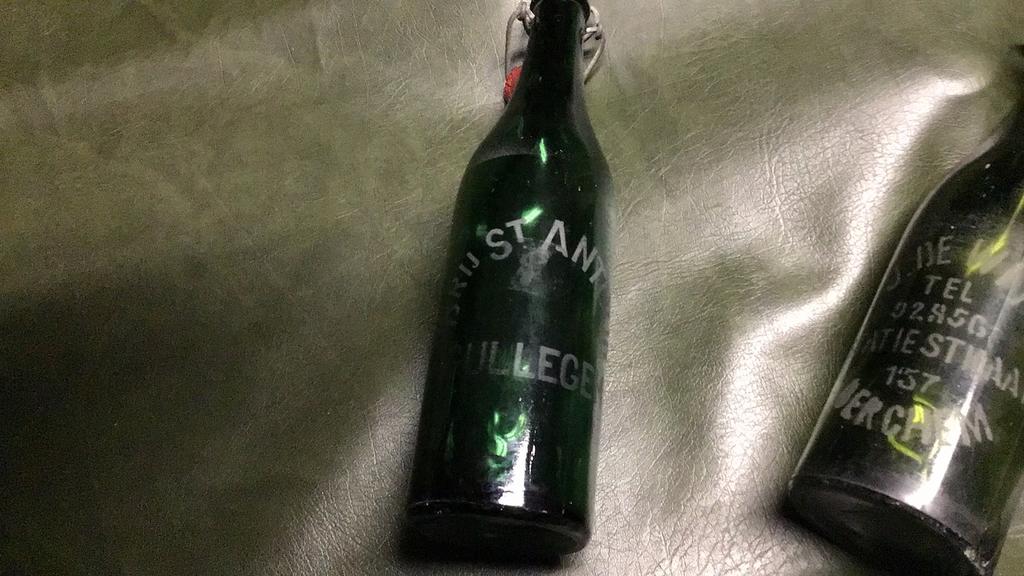 Brouwerij  sint antoon gullegem  grote fles, Verzamelen, Biermerken, Ophalen of Verzenden