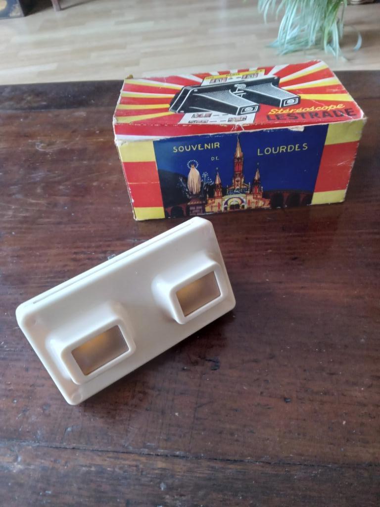 Lestrade stereoscoop uit 1969, Ophalen