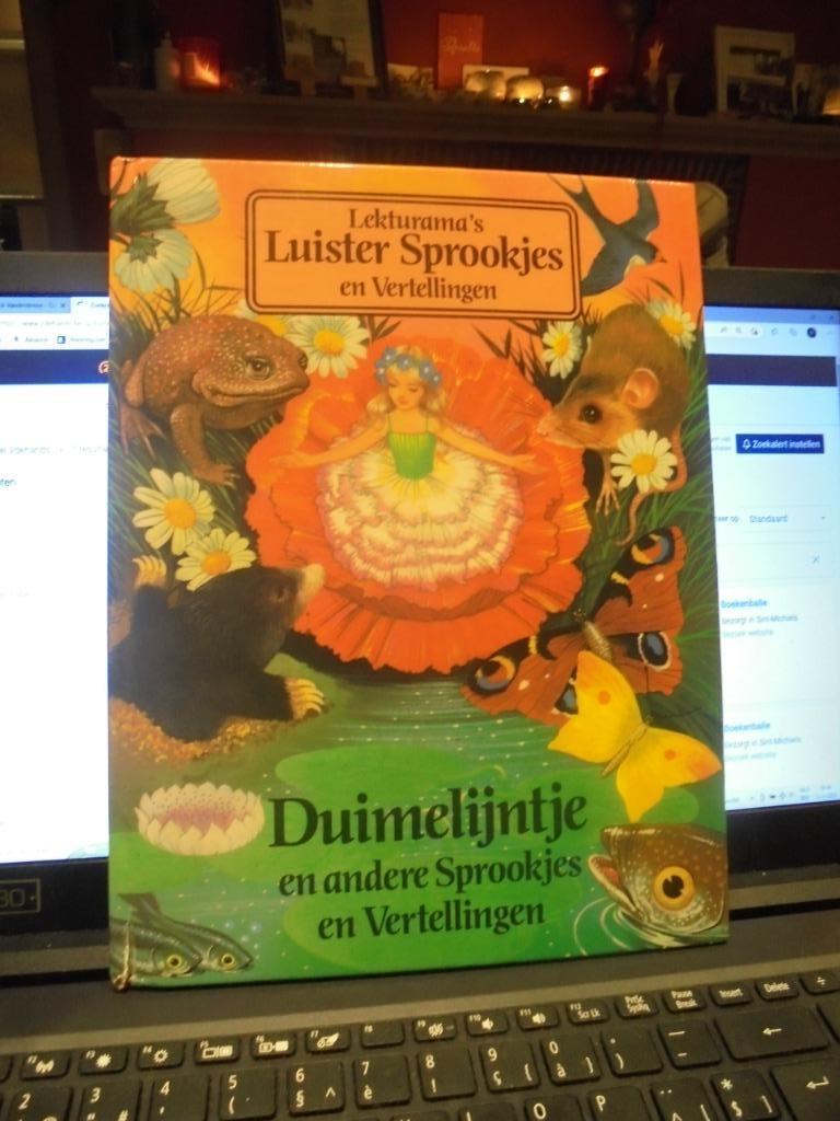 Duimelijntje en andere sprookjes en vertellingen, Ophalen of Verzenden, Zo goed als nieuw