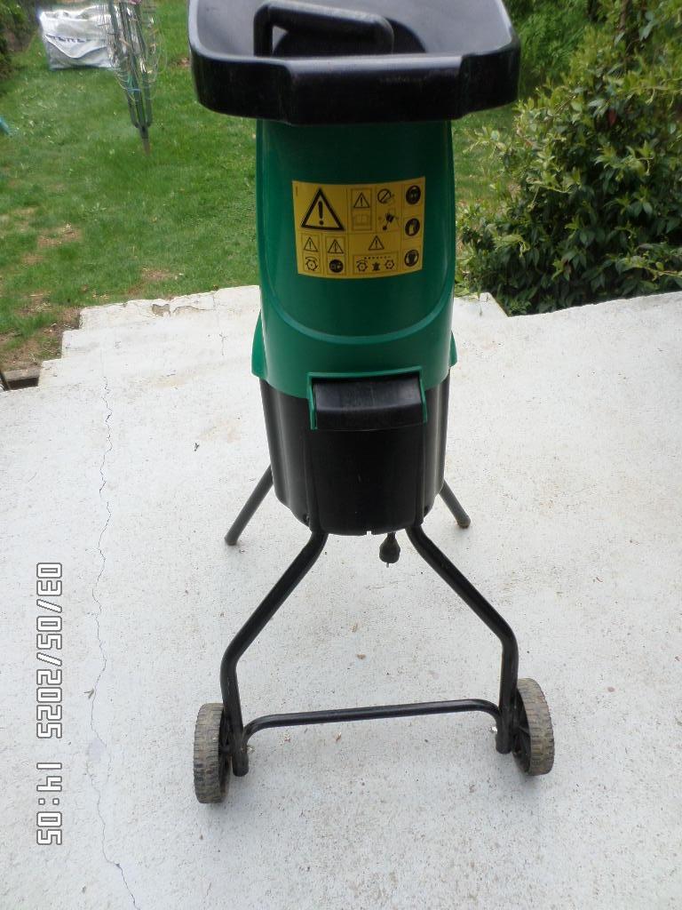 BROYEUR DE JARDIN, Enlèvement, Broyeur